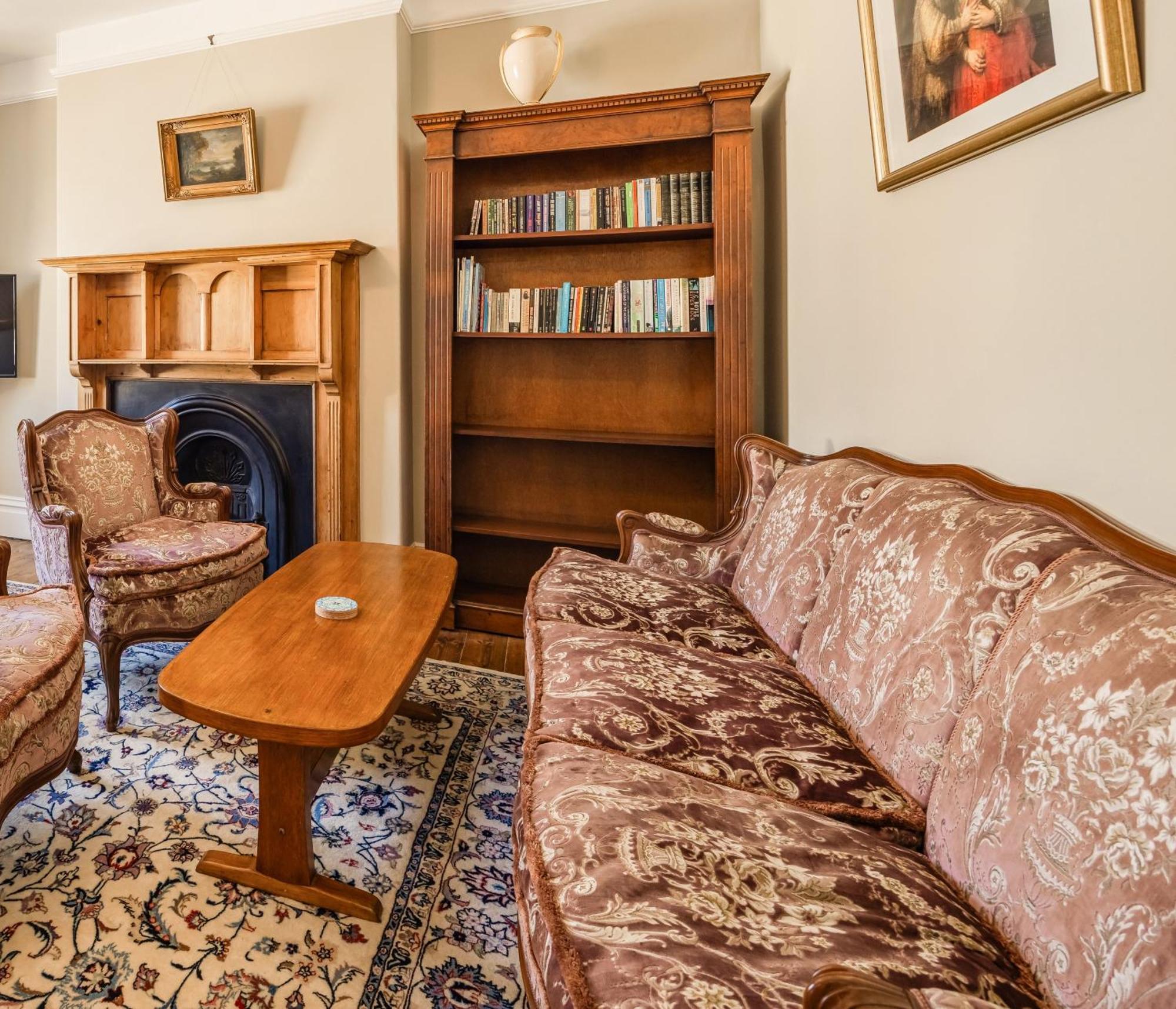 Blue Bliss - Sumptuous, Period Apartment Chagford Exterior photo